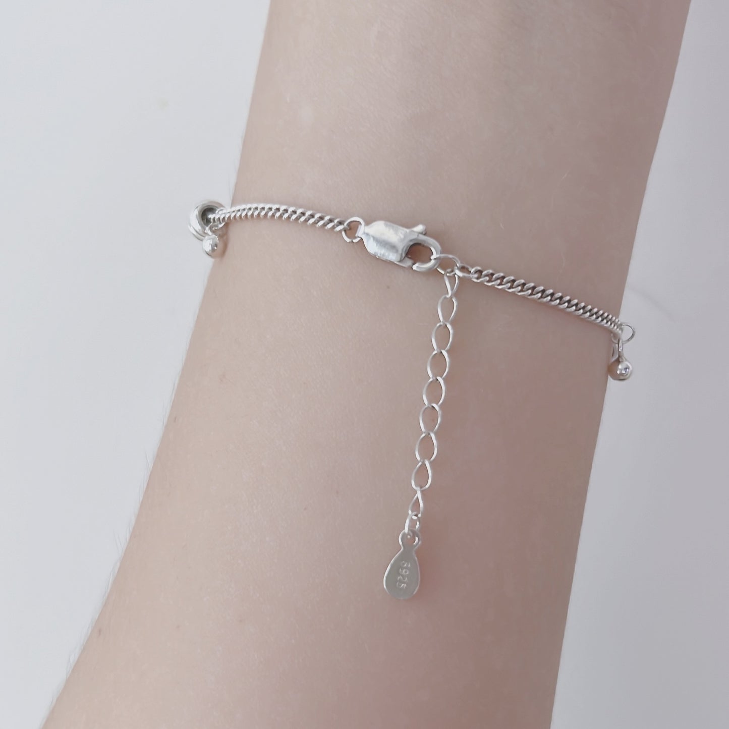 925 sterling silver bracelet, pure silver chain bracelet, sterling silver bangle women, 925 silver charm bracelet, minimalist silver bracelet, hypoallergenic 925 bracelet, fine silver bracelet 925, sterling silver cuff bracelet, 925 silver link bracelet, authentic 925 sterling silver bracelet, 925純銀手鏈, 純銀手鏈女, S925銀手鐲, 防敏925銀鏈, 極簡純銀手鏈, 正品925純銀手鏈, 925銀吊飾手鏈, 純銀開口手鐲, 925銀手鏈細款, 純銀手腕鏈