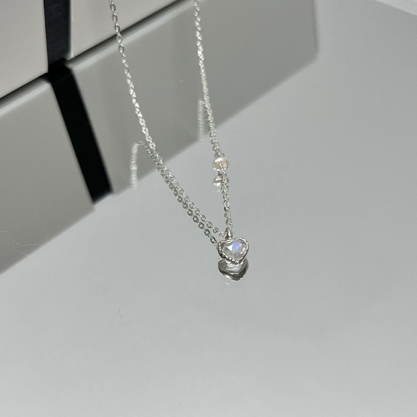 N47丨Crystal Heart and Pearl Necklace丨925 Silver