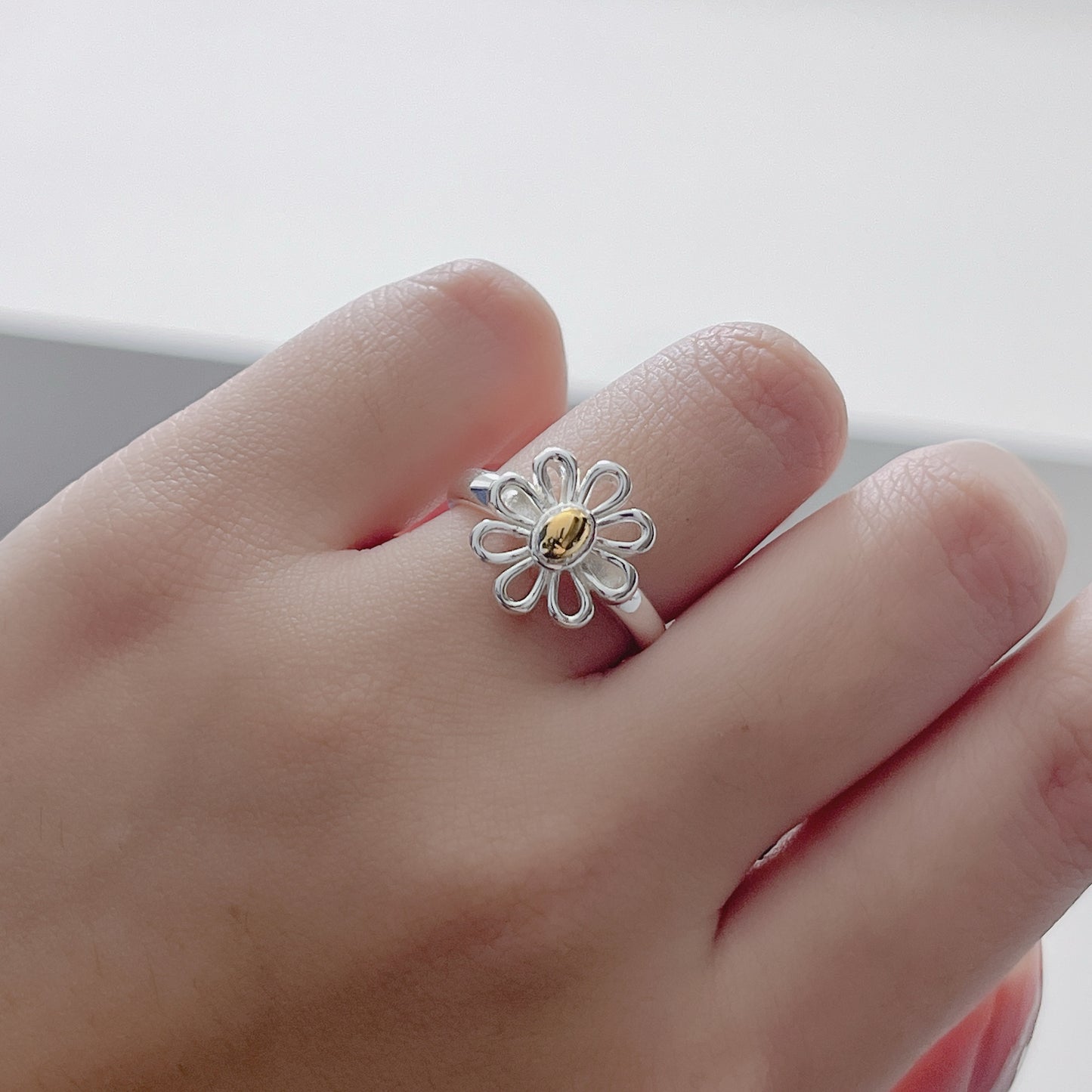 R88丨NEW Daisy Ring丨925 Silver 純銀花花戒指, 韓國純銀戒指, 韓國飾品, 韓國首飾, 花花戒指, 花花飾品, 日韓飾物 korea silver accessory, Korea design, made in korea