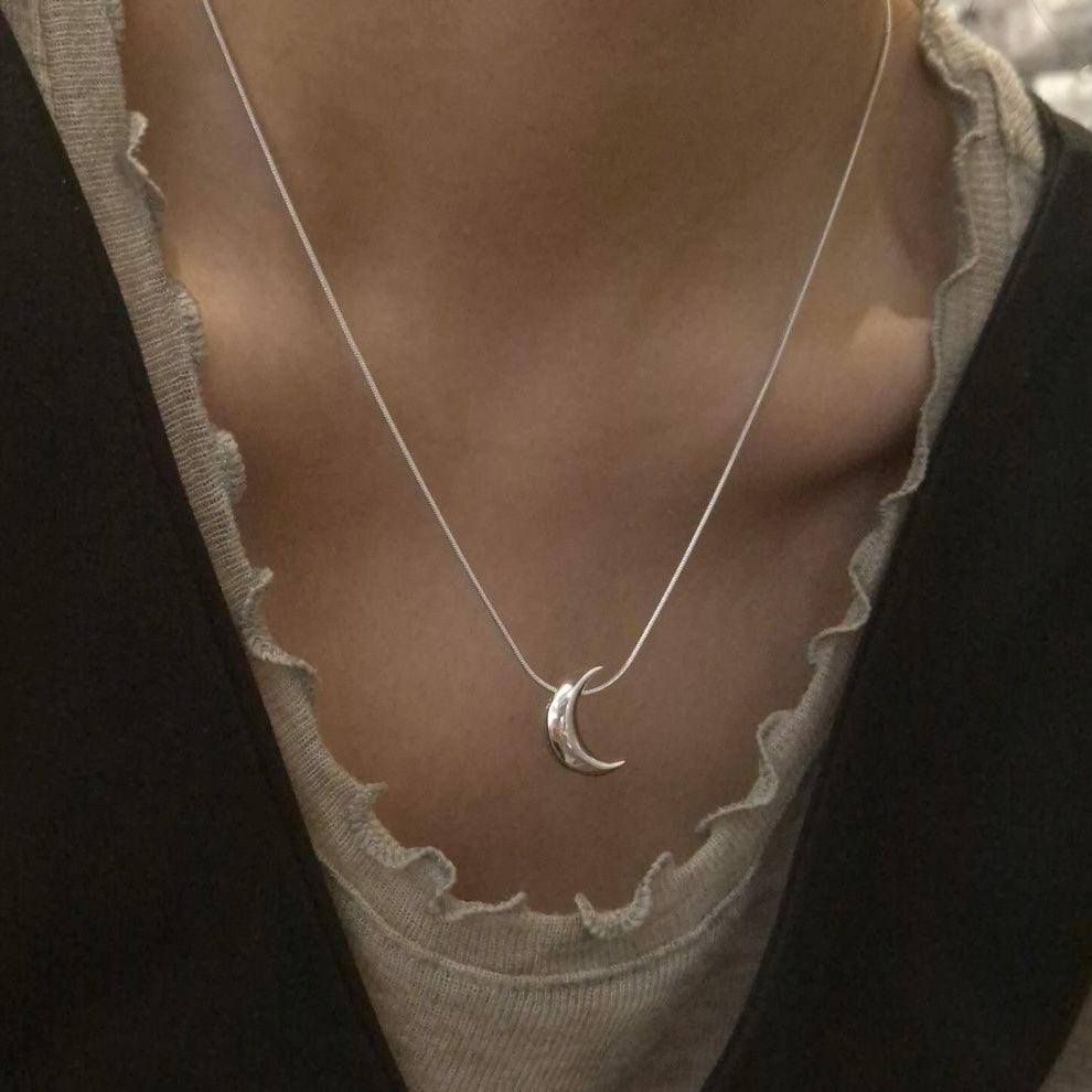#467 | Solid Moon Necklace丨925 Silver
