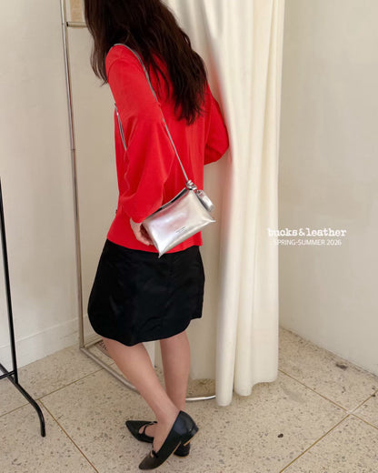 leather bag, hobo bag, cowhide bag, bucks and leather, coin bag, genuine leather bag, made in korea, bag from korea, 韓國製造，韓國真皮袋，韓國設計師品牌，牛皮袋，媽咪袋，mommy bag, hobo袋，韓國代購