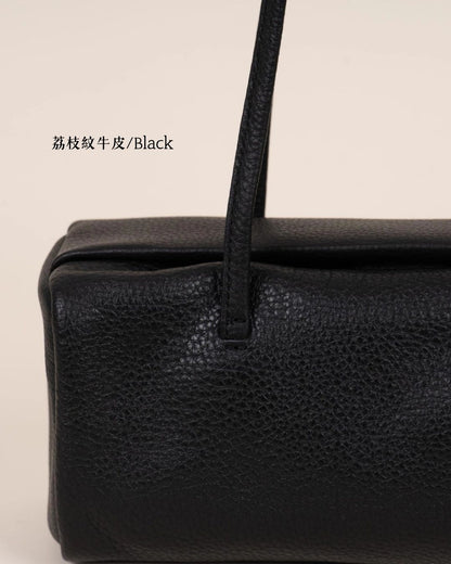 A38 | Mini Brick Shoulder Bag 迷你真皮磁吸方形單肩袋 | 荔枝紋牛皮 | 羊皮 | 韓國 Bucks and Leather