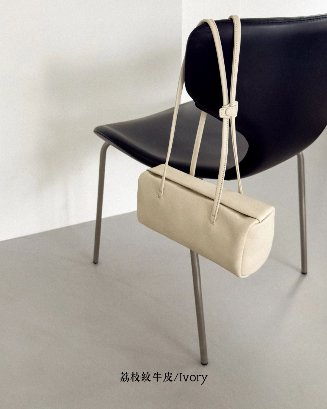 A38 | Mini Brick Shoulder Bag 迷你真皮磁吸方形單肩袋 | 荔枝紋牛皮 | 羊皮 | 韓國 Bucks and Leather