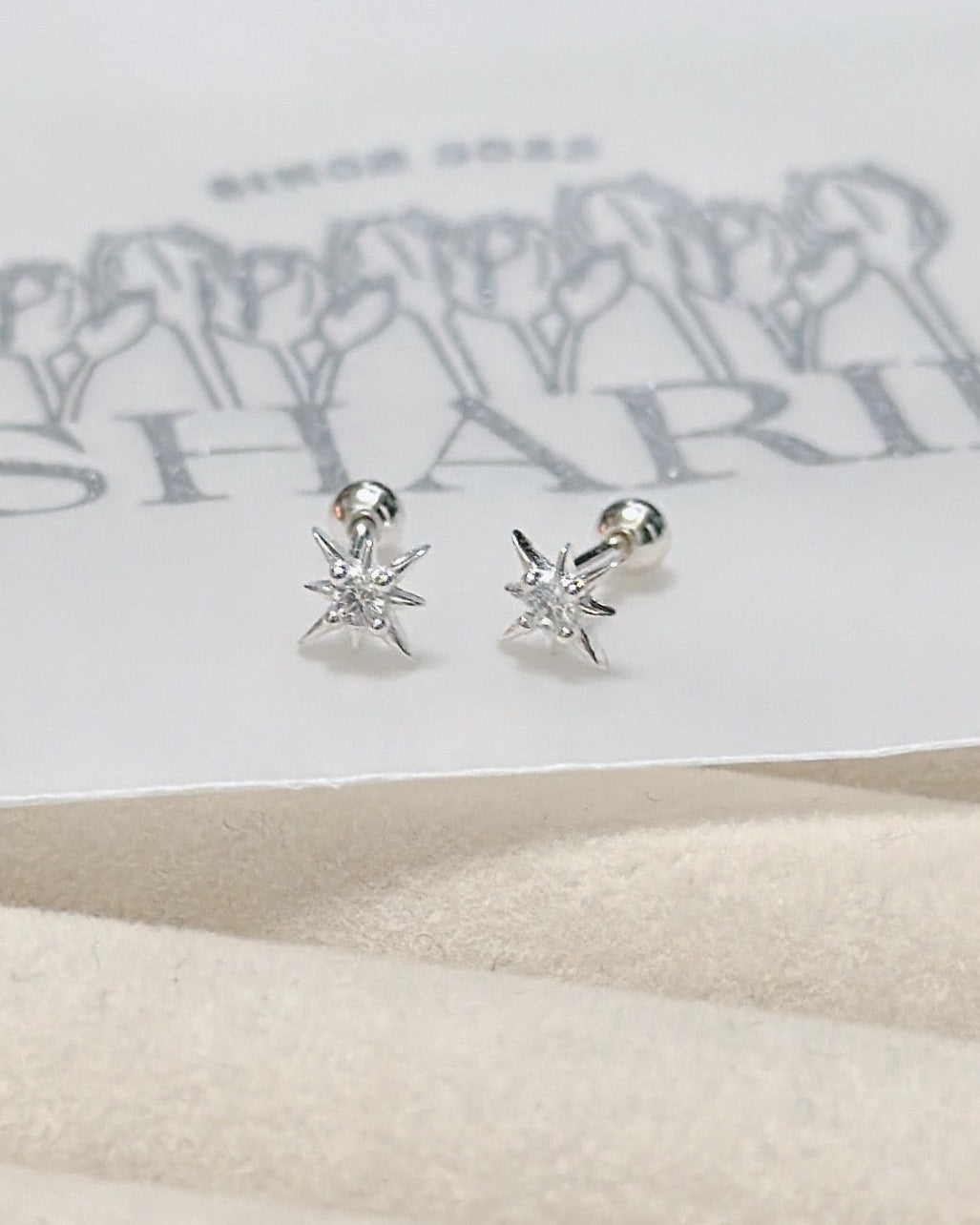 #664 | Starlight Piercing - Screw-back | 925 Silver