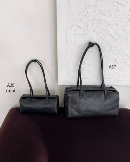 A38 | Mini Brick Shoulder Bag 迷你真皮磁吸方形單肩袋 | 荔枝紋牛皮 | 羊皮 | 韓國 Bucks and Leather