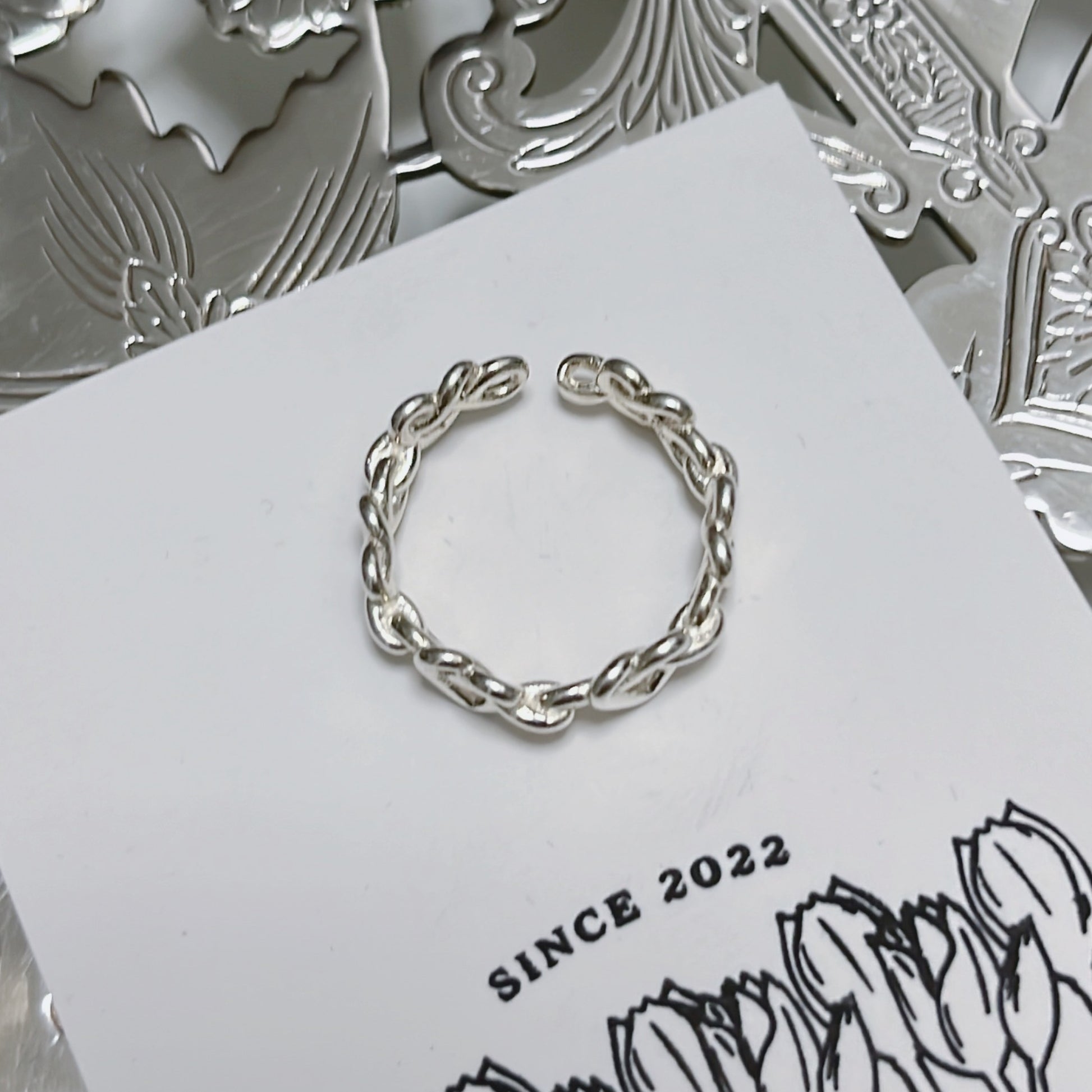 925 sterling silver ring, pure silver ring 925, sterling silver band women, 925 silver adjustable ring, minimalist silver ring, hypoallergenic 925 ring, fine silver ring 925, sterling silver stacking ring, 925 silver couple ring, authentic 925 sterling silver ring, 925純銀戒指, 純銀戒指女, S925銀戒指, 防敏925銀戒, 極簡純銀戒指, 正品925純銀戒指, 925銀開口戒指, 純銀疊戴戒指, 925銀情侶戒, 純銀尾戒