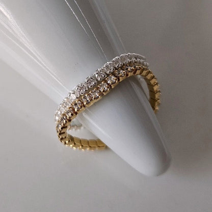 Discover the R83 1.5mm CZ Tennis Chain Ring in premium 925 silver. Delicate chain-inspired band lined with sparkling cubic zirconia stones offers timeless elegance and subtle iced-out glamour for everyday sophistication.

#R83Ring #CZTenisRing #925SilverJewelry #TennisChainRing #CubicZirconiaRing #FashionJewelry #IcedOutRing #SilverBand #LuxuryAccessories #ElegantRing

#R83戒指 #CZ網球鏈戒 #925銀飾 #網球鏈戒指 #鋯石戒指 #時尚珠寶 #鑲鑽戒 #銀細環 #聖誕禮物 #優雅戒指