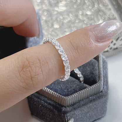 Discover the R86 2.5mm CZ Eternity Band Ring in radiant 925 silver. Full-circle sparkling cubic zirconia stones deliver timeless brilliance and eternal elegance for everyday luxury.
#R86EternityRing #CZBandRing #925SilverJewelry #EternityBand #CubicZirconiaRing #FashionJewelry #SilverEternity #LuxuryBand #StatementRing #BridalJewelry
#R86永恆戒 #CZ全圈戒 #925銀戒 #永恆細環 #立方氧化鋯戒 #時尚珠寶 #銀永恆圈 #奢華細環 #造型戒指 #婚戒