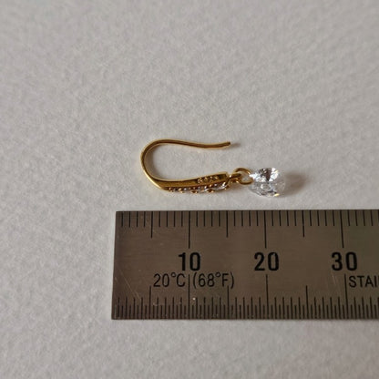 E45 Waterdrop Hoop Earrings: Elegant 925 silver teardrop hoops inspired by Korea. Fluid, hypoallergenic design for ethereal flow and daily grace. Ideal holiday shimmer!

#SilverEarrings, #925SterlingSilver, #HoopEarrings, #DropEarrings, #SilverJewelry, #HandmadeEarrings, #StatementEarrings, #EarringStyle, #MinimalistEarrings, #FashionJewelry, #JewelryAddict, #ChristmasGift, #GiftIdea

#925純銀耳環, #銀飾耳環, #韓國飾品, #水滴耳環, #時尚銀飾, #手工耳環, #造型耳環, #極簡耳飾, #潮流飾品, #銀飾控, #聖誕禮物