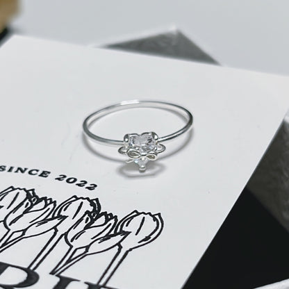 Discover the romantic Heart Shaped Gift Set in premium 925 silver. Delicate heart motifs sparkle across necklace, bracelet, earrings, and ring – the perfect timeless expression of love and everyday elegance.
#HeartJewelrySet #925SilverSet #HeartNecklace #HeartBracelet #HeartEarrings #HeartRing #GiftForHer #ValentinesJewelry #LoveSet #LuxurySilver
#心形套裝 #925銀飾套裝 #心形項鍊 #心形手鐲 #心形耳環 #心形戒指 #情人節禮物 #愛心得飾 #浪漫珠寶 #奢華銀飾