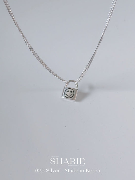 #706 | Smiley Lock Necklace | 925 Silver