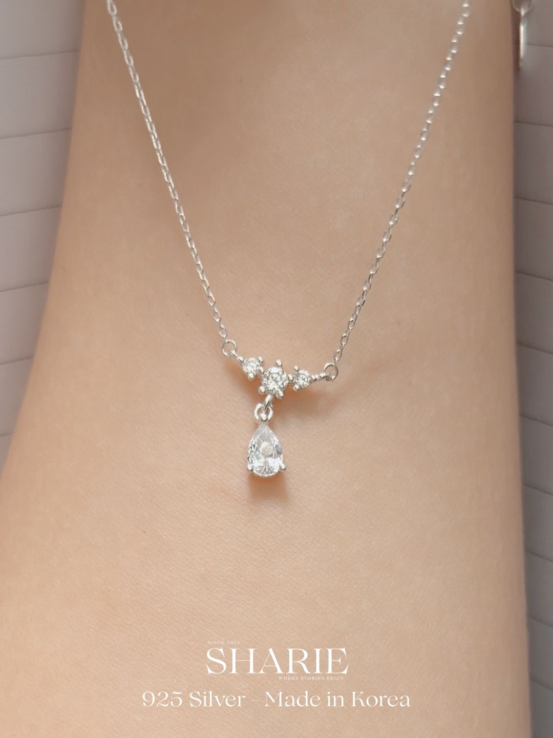 #283 | Shimmer Teardrop Necklace | 925 Silver