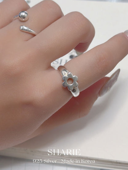 #432 | Little Flower Ring | 925 Silver